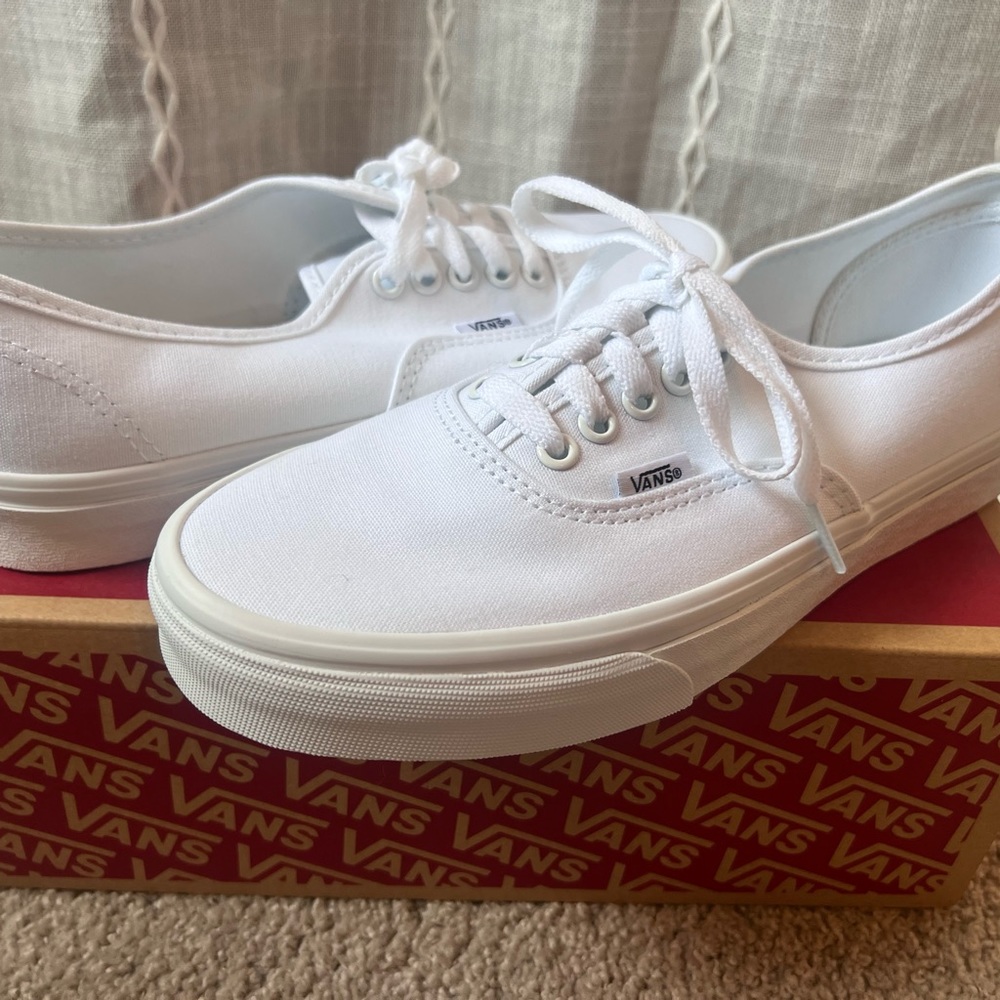 Vans Authentic Shoe